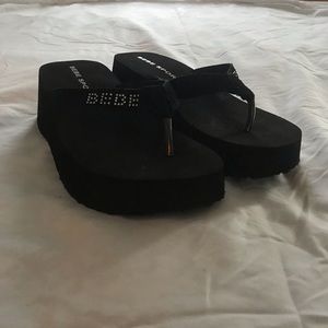 bostek platform flip flops